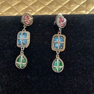 Vintage '70s Caged Rhinestone Cabochon Rope Twist Jewel Tone Clip On Earrings